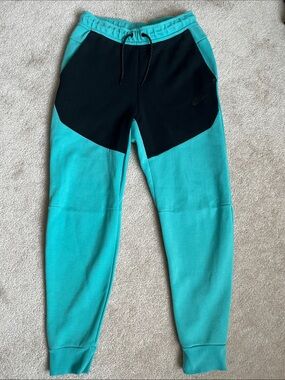Nike Tech men pants